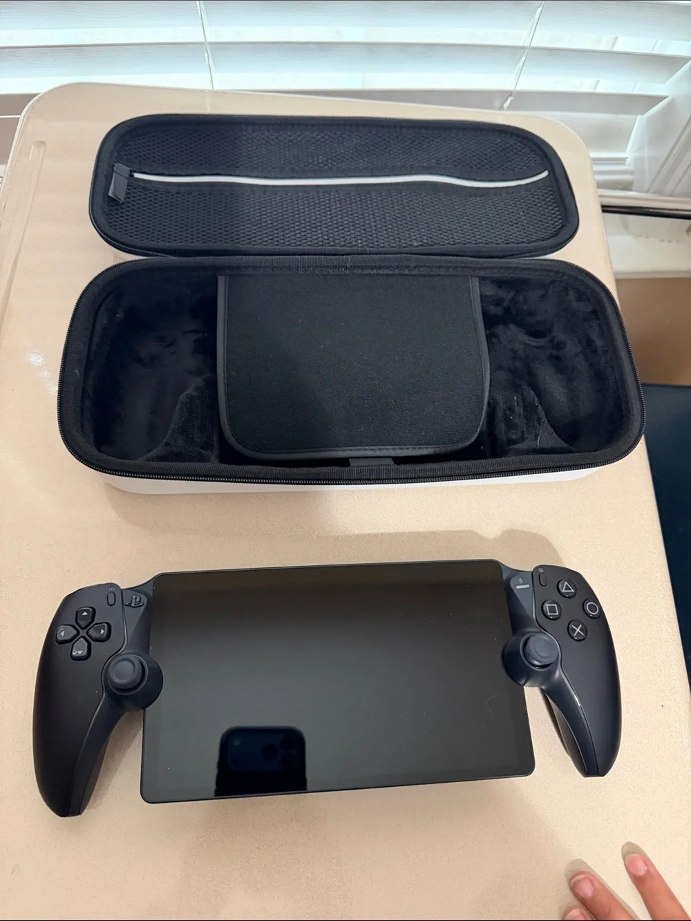 Sony Black Mobile Gaming Controller with Tablet Grip